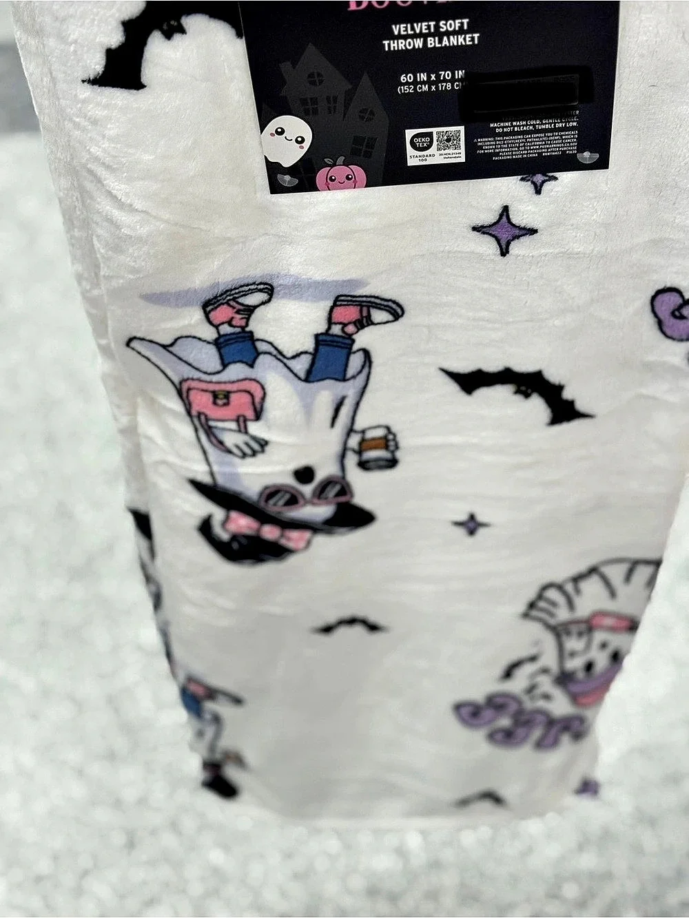 Booville! Velvet Soft Throw Blanket Halloween NWT